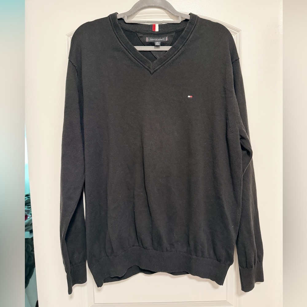 Tommy Hilfiger Men's Black V-Neck Knit Sweater with Flag Logo